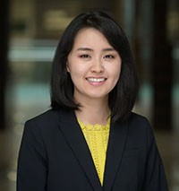 Julia Choi headshot